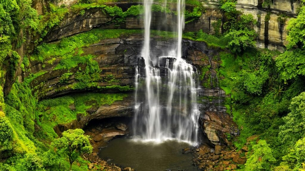 Vantawng Falls